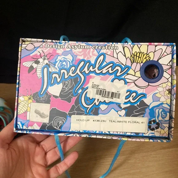 Floral Women's Shoes with Teal Accents - Picture 6 of 16